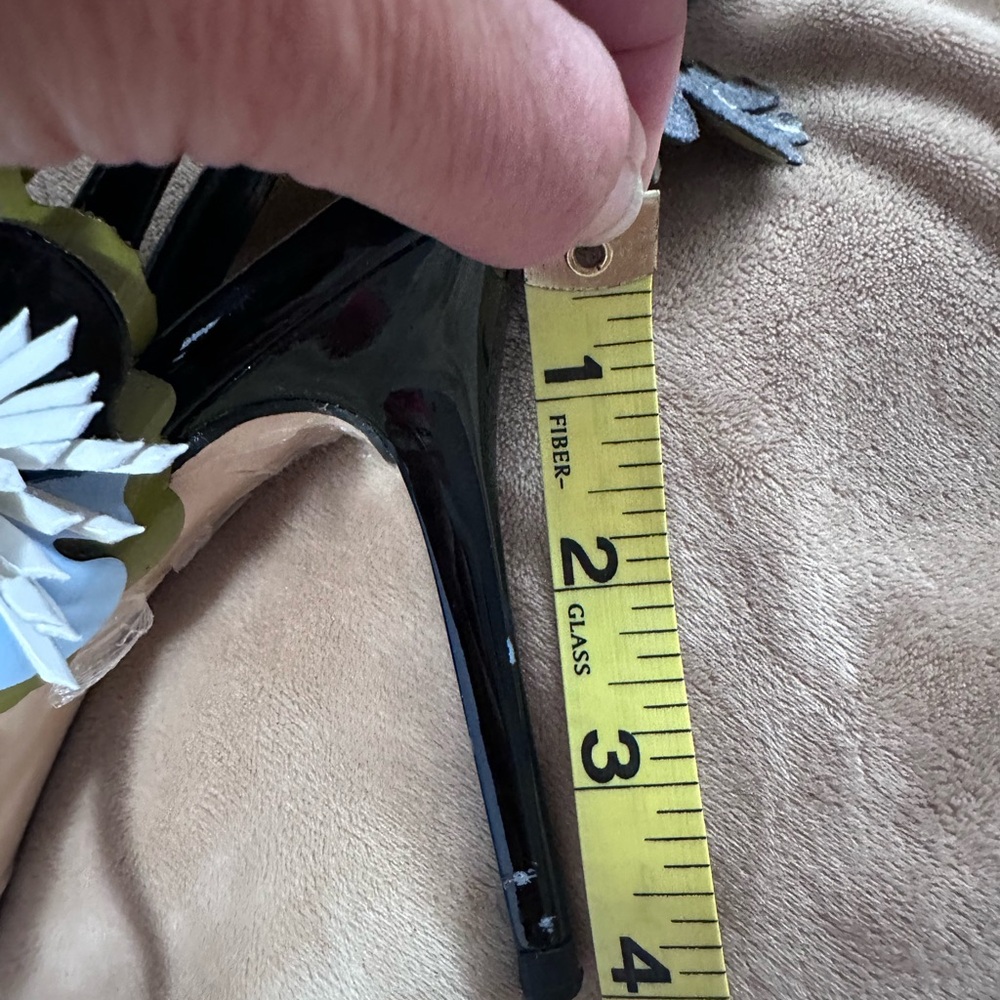 Zara Black and Green Floral Sandals Size 10 - Picture 7 of 7